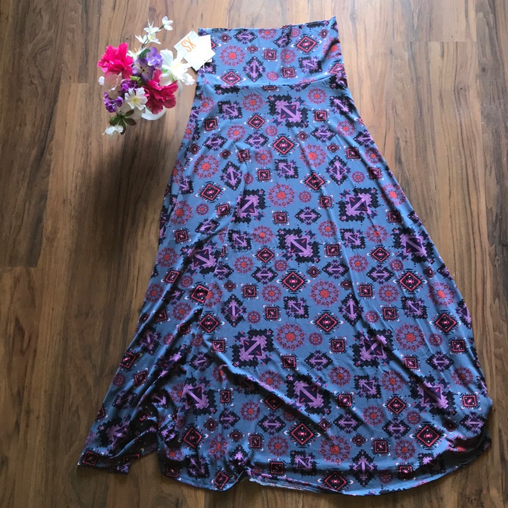 *NEW* Lularoe Maxi Skirt